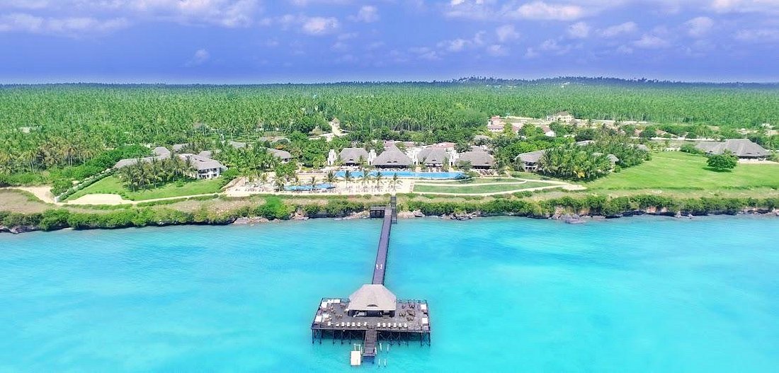 Sea Cliff Resort & Spa Zanzibar 1