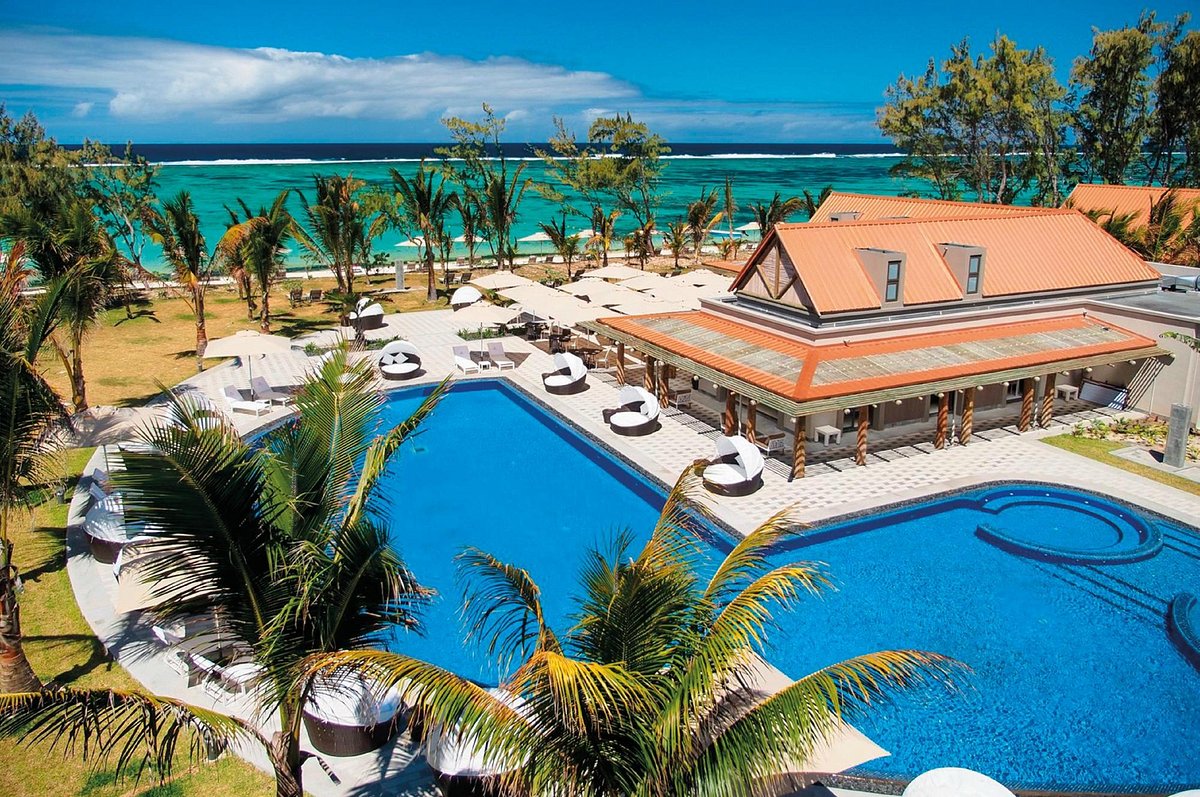 Maritim Crystals Beach Hotel Mauritius 1